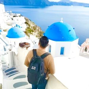 Meet your Posher, Cliff